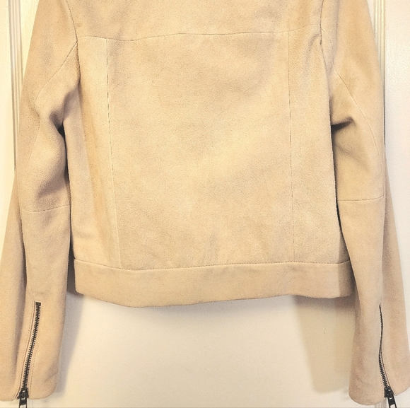 Madewell Shrunken Zip-Front Jacket in Suede size 0 in Light Sand color - Picture 6 of 14